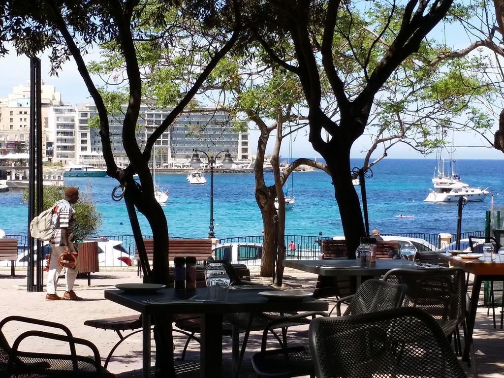 Seaside Apartments Malta Sliema 1 Szoba fotó